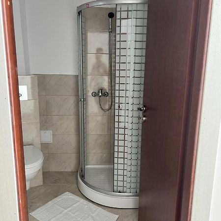The Dot Hotel Medgyes Kültér fotó